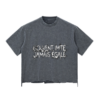 T-shirt oversize gris ciment délavé « Souvent imité jamais égalé » Ink Pick Me – vue de face