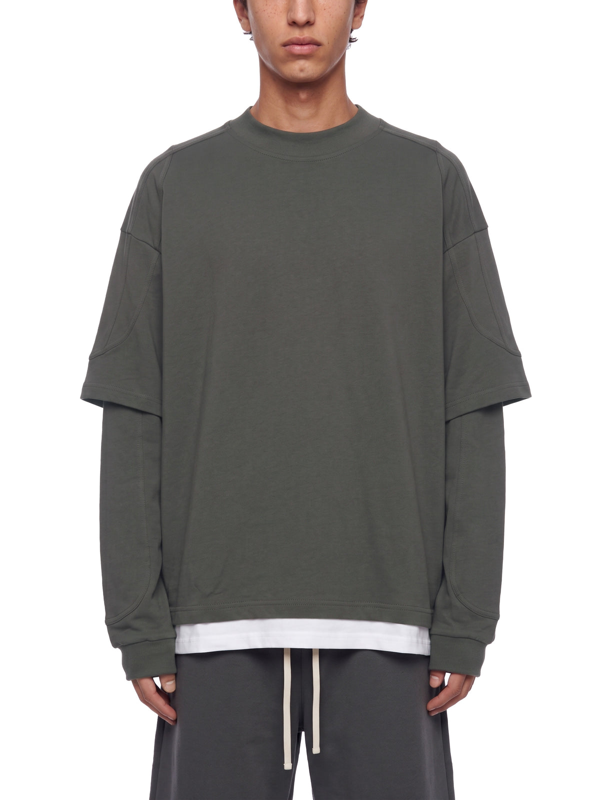 T-shirt manches longues effet superposé Ink Pick Me porté, épaules tombantes – vue de face